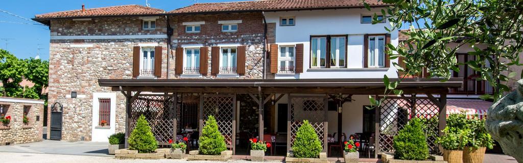 ホテル Trattoria Milani ロナート エクステリア 写真